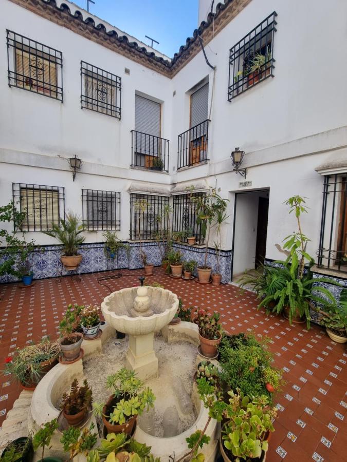 Apartamento En El Patio De La Juderia Cordoba Luaran gambar