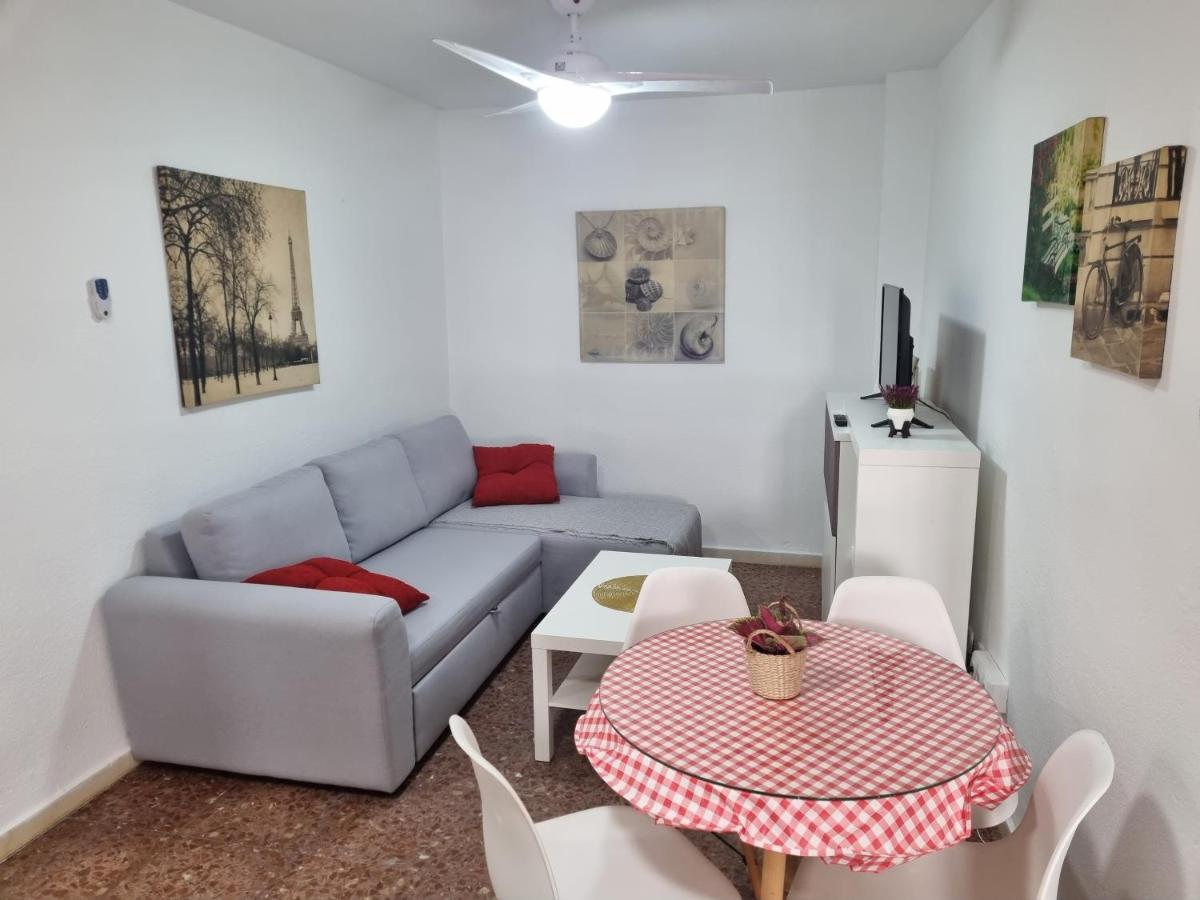 Apartamento En El Patio De La Juderia Cordoba Luaran gambar