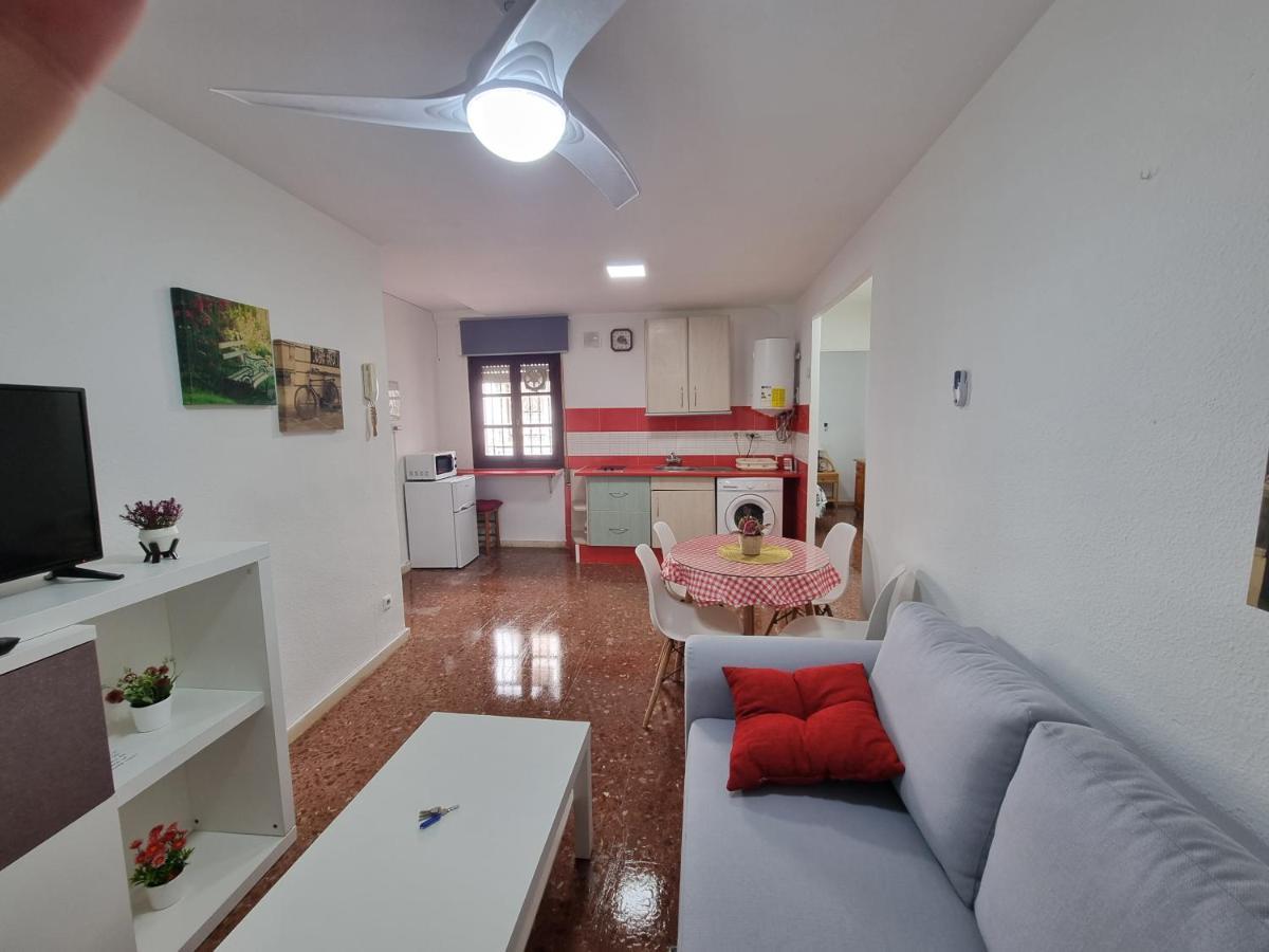 Apartamento En El Patio De La Juderia Cordoba Luaran gambar