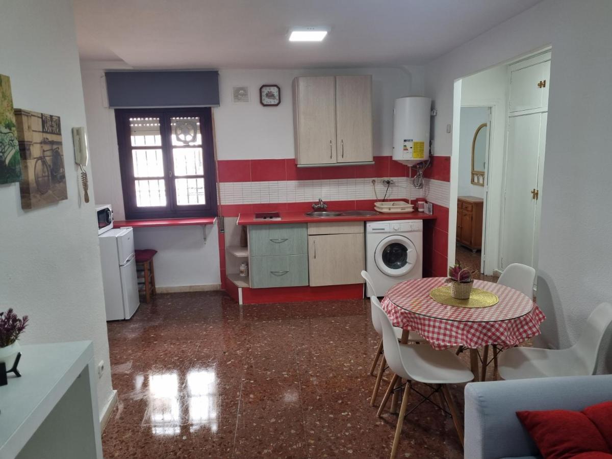 Apartamento En El Patio De La Juderia Cordoba Luaran gambar